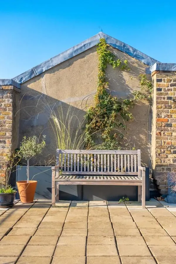 Peaceful 2 Bedroom Flat With Roof Terrace - Hackney Londres Apartamento