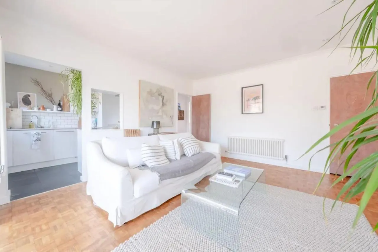 Peaceful 2 Bedroom Flat With Roof Terrace - Hackney 伦敦 0*,