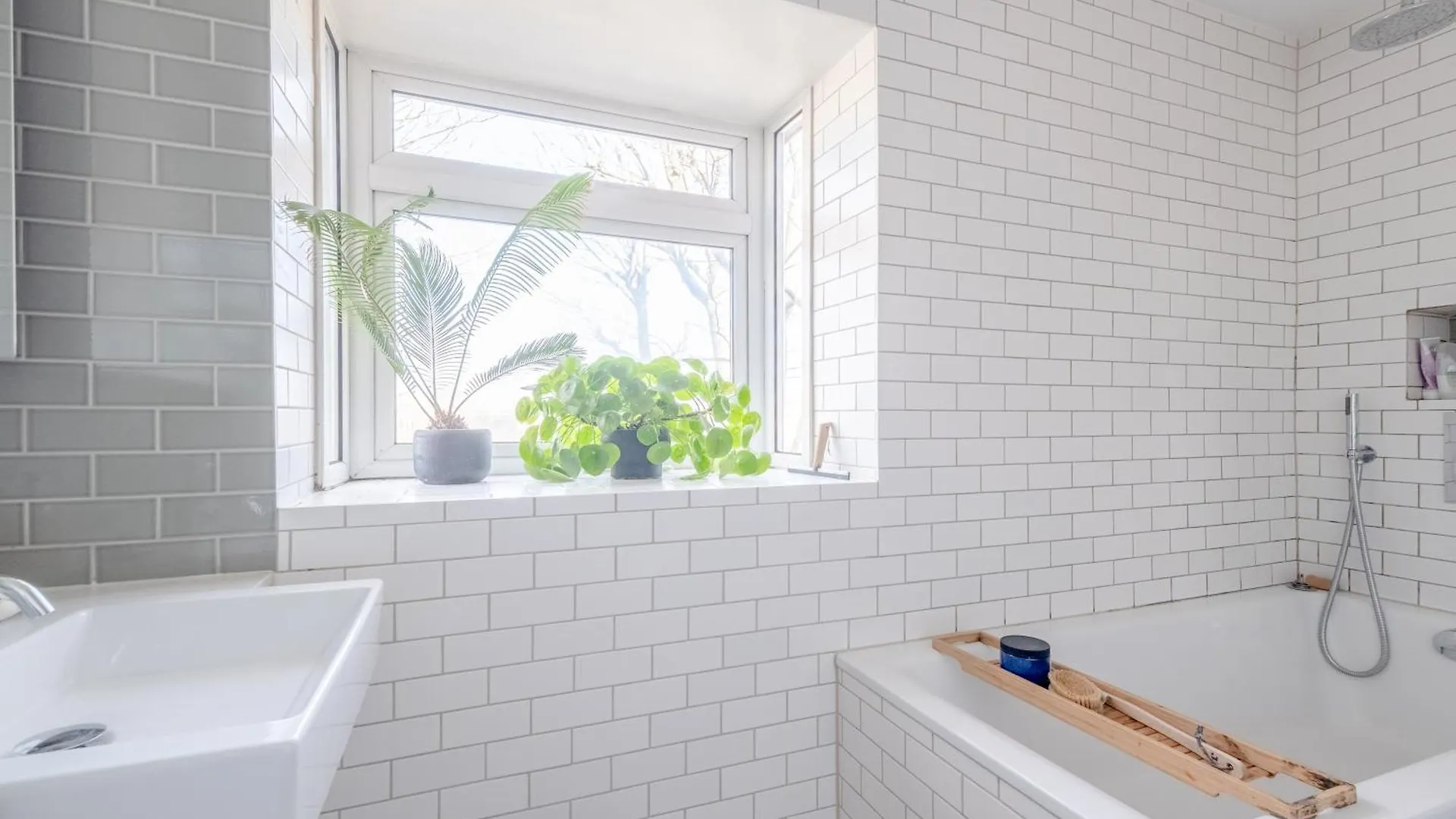 Peaceful 2 Bedroom Flat With Roof Terrace - Hackney 伦敦 公寓